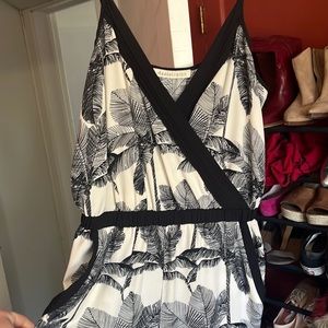 Tropical pant jumpsuit. Worn once jumper!